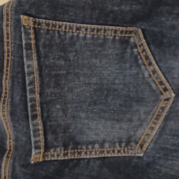 Gloria Vanderbilt Women's Amanda Classic High Rise Tapered Jean - Picture 7 of 13